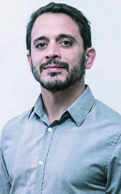 foto profesor pablo peirone